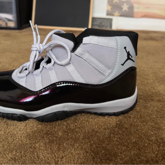 Retro Jordan11s Black and CoolGray